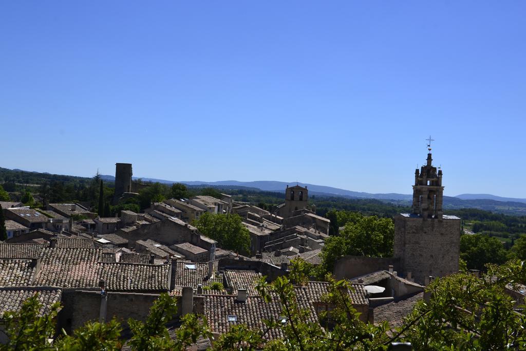 Les Chambres De Charlotte Cucuron Exterior foto